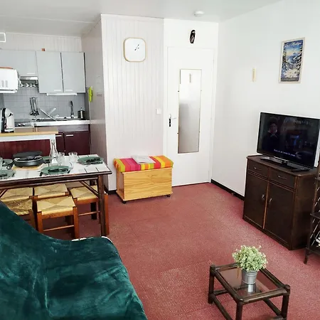 Apartman Alti-studio Pied Des Pistes Balcon Vue Montagne 4-5 Personnes